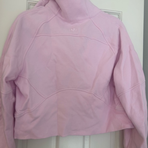 Lululemon light pink scuba - Picture 4 of 4